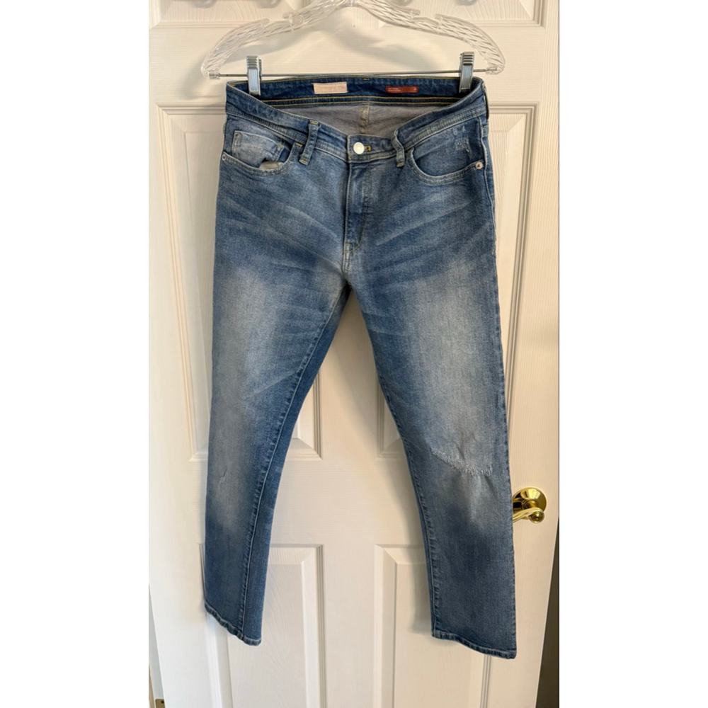 Anthropologie Pilcro denim jeans distressed light blue straight leg size 27